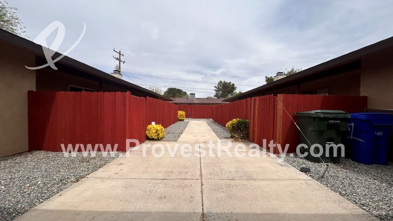 Tonekai Rd 15578 - Photo 2 of 15