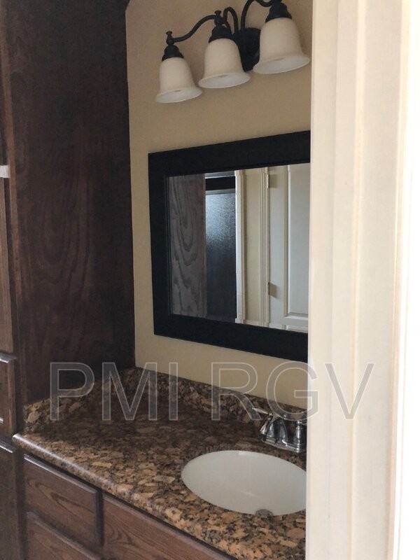 304 W Amy Dr - Photo 6 of 11