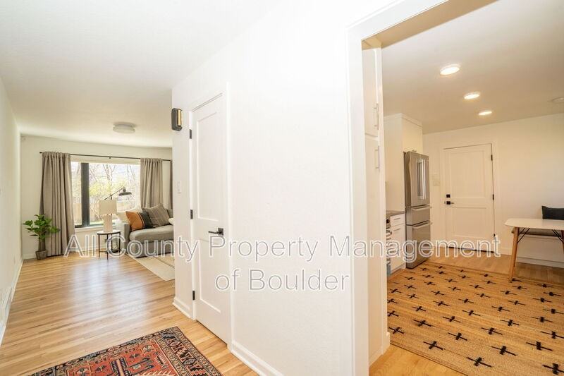1330 Cedar Ave - Photo 3 of 14