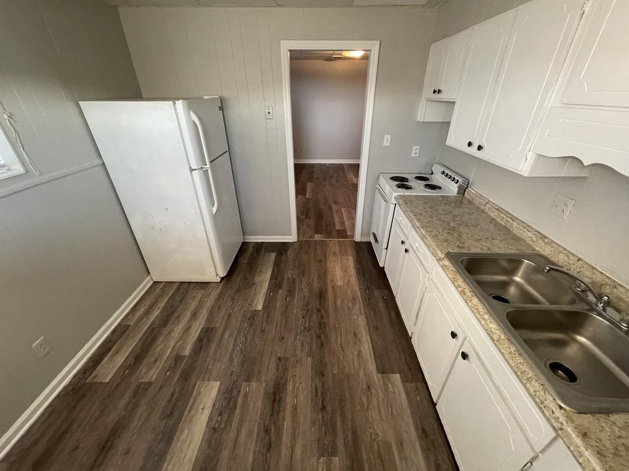 588 Withrow Road - Photo 2 of 13