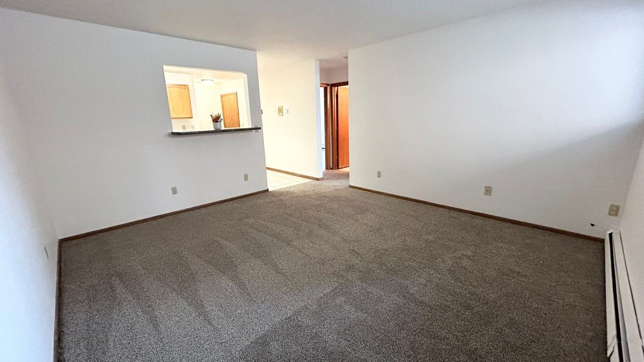 Northwood Commons - Photo 4 of 18