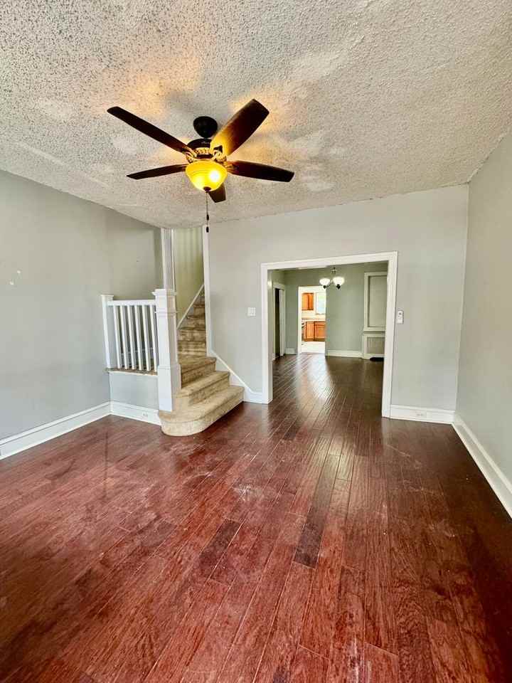 129 Levering St - Photo 2 of 14