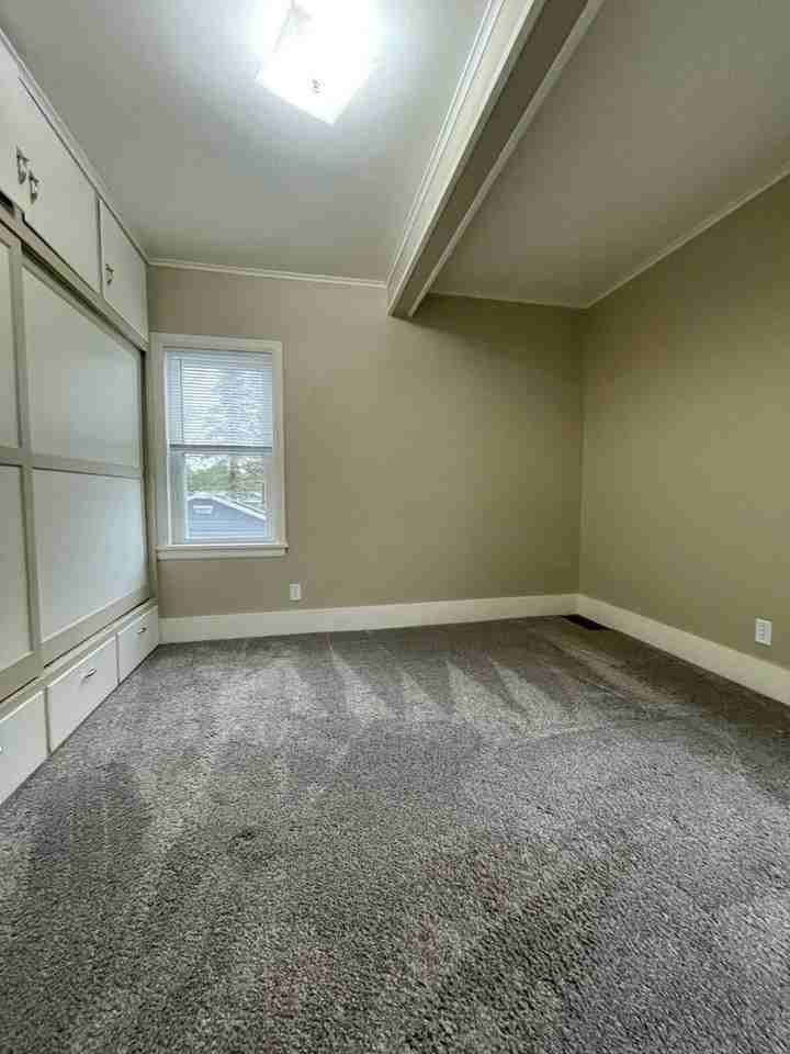 232 2nd Ave - Photo 3 of 5