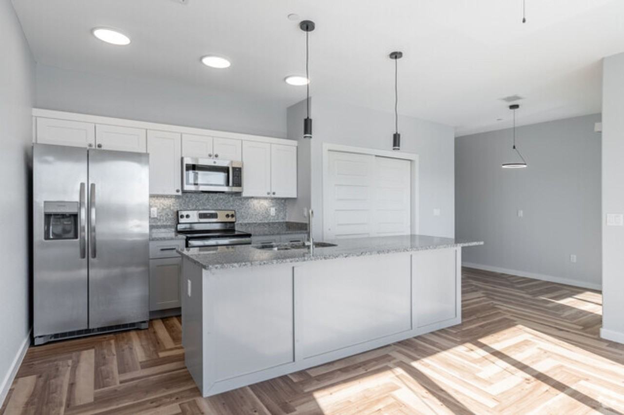 Brand new apartment community with Stunning Scenic Views! - Photo 2 of 32