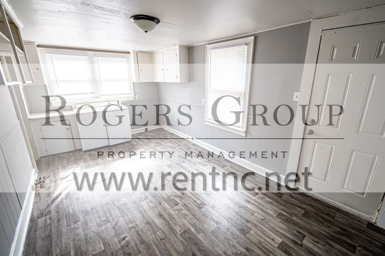 #391*** - Photo 2 of 7