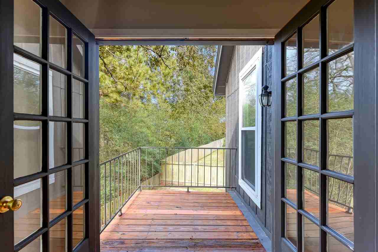 11 Lilium Ct - Photo 2 of 41