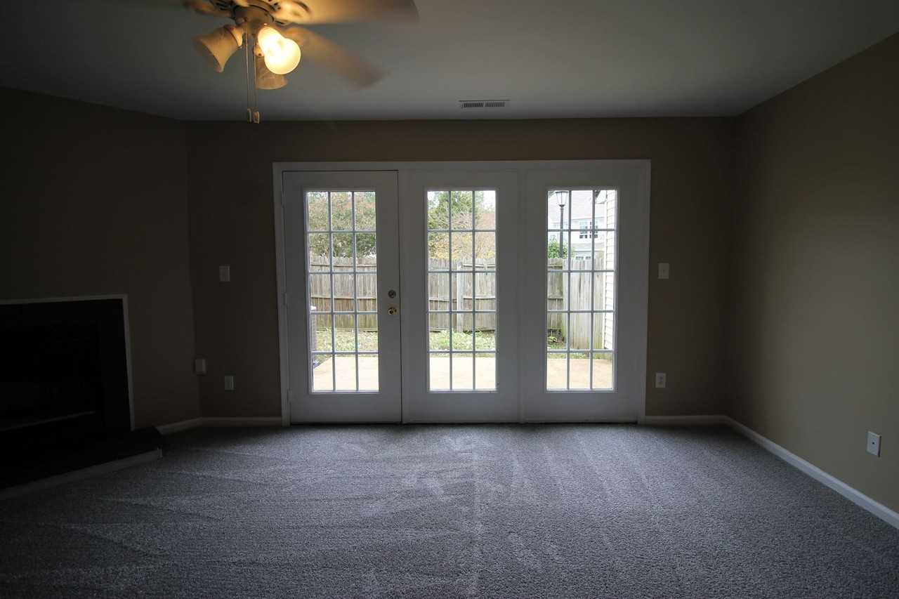 202 Derby Run - Photo 5 of 15