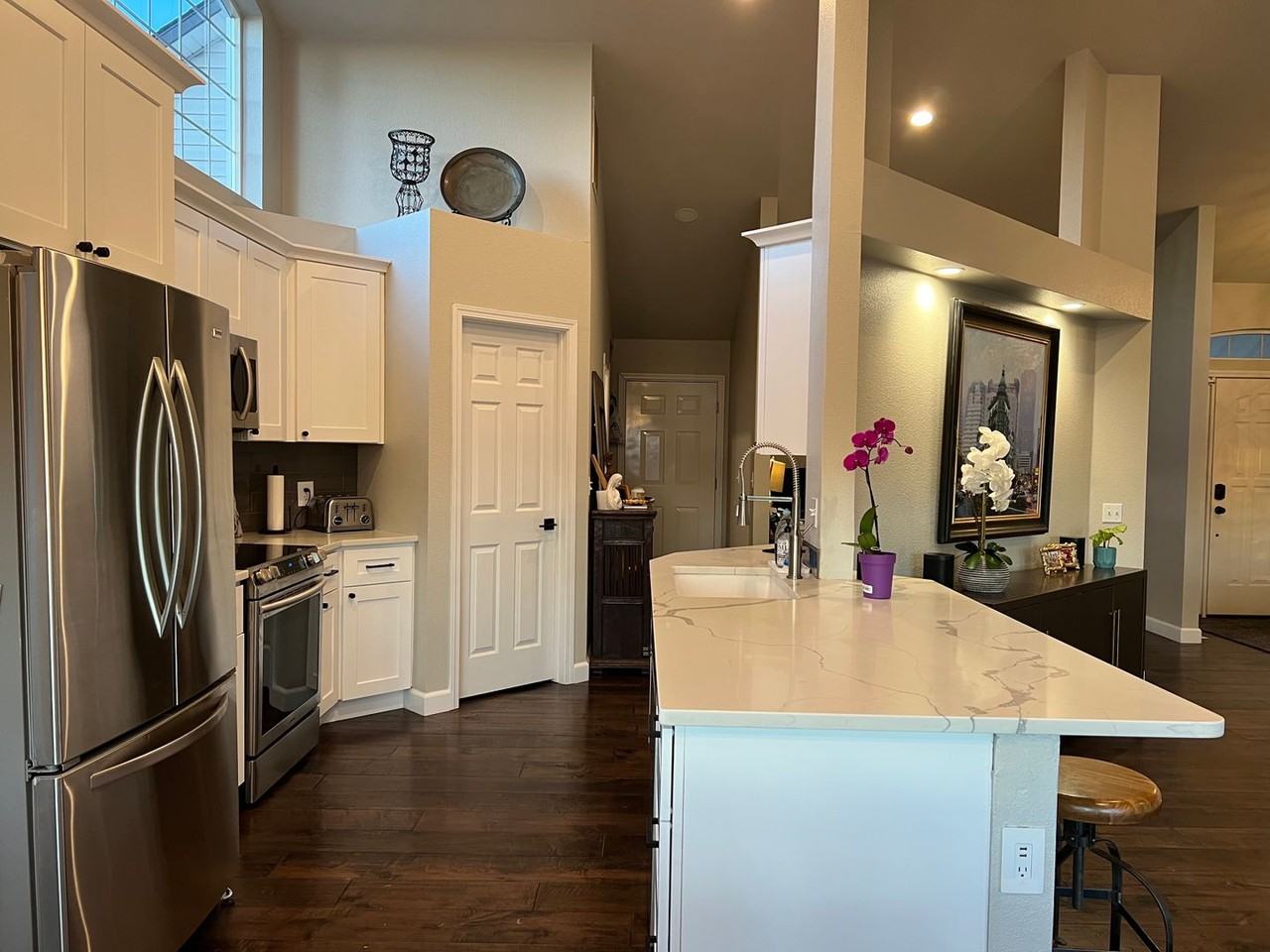 5268 Arron Pl Ne - Photo 3 of 12