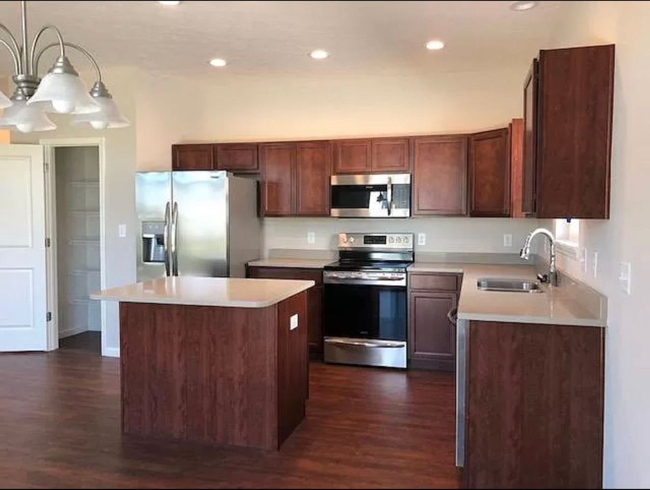 3209 Osborne Dr - Photo 6 of 17