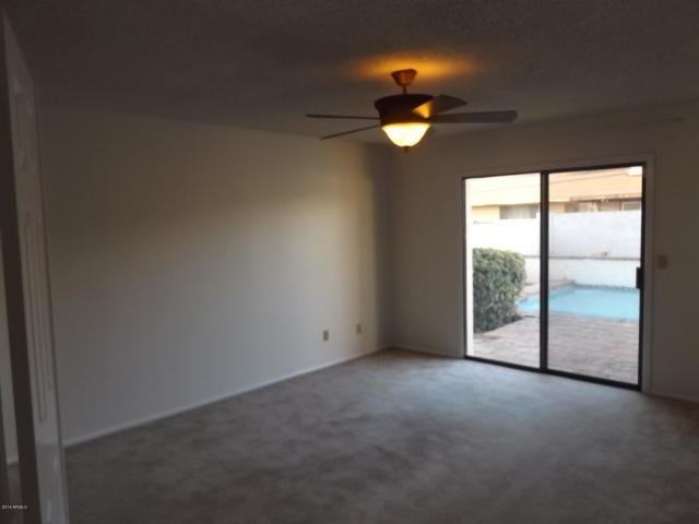 626 W Crofton St - Photo 7 of 29