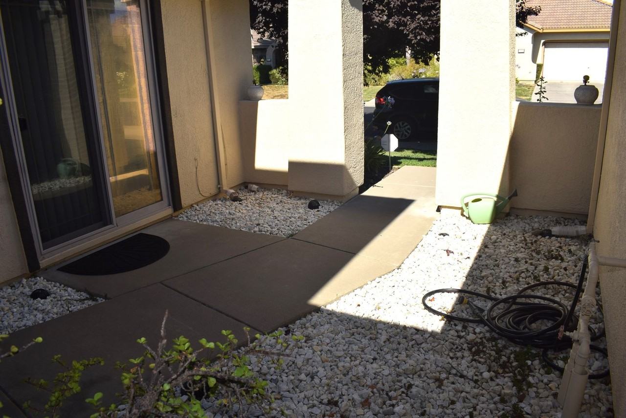 10334 Frank Greg Way - Photo 3 of 24