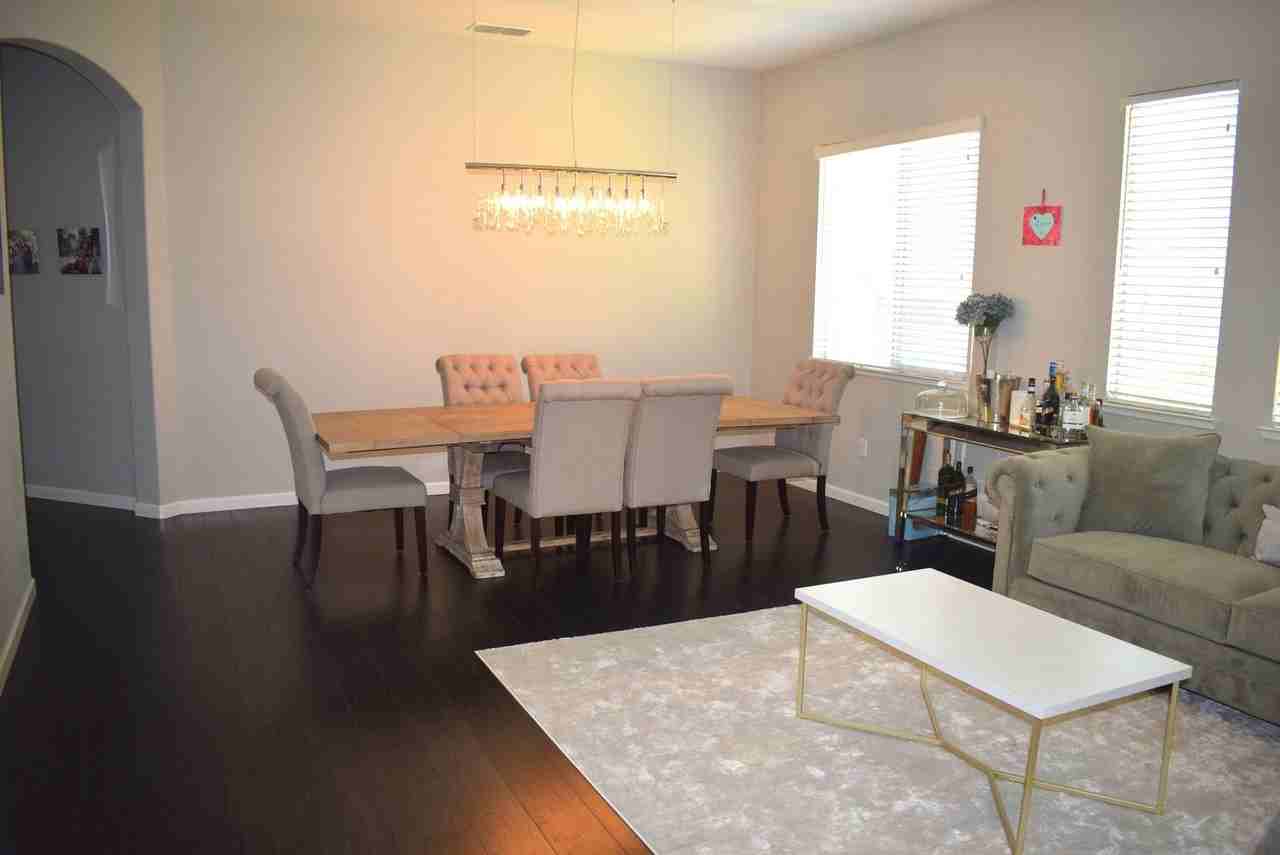 10334 Frank Greg Way - Photo 4 of 24