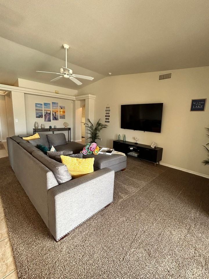 3160 Silver Arrow Dr - Photo 4 of 35