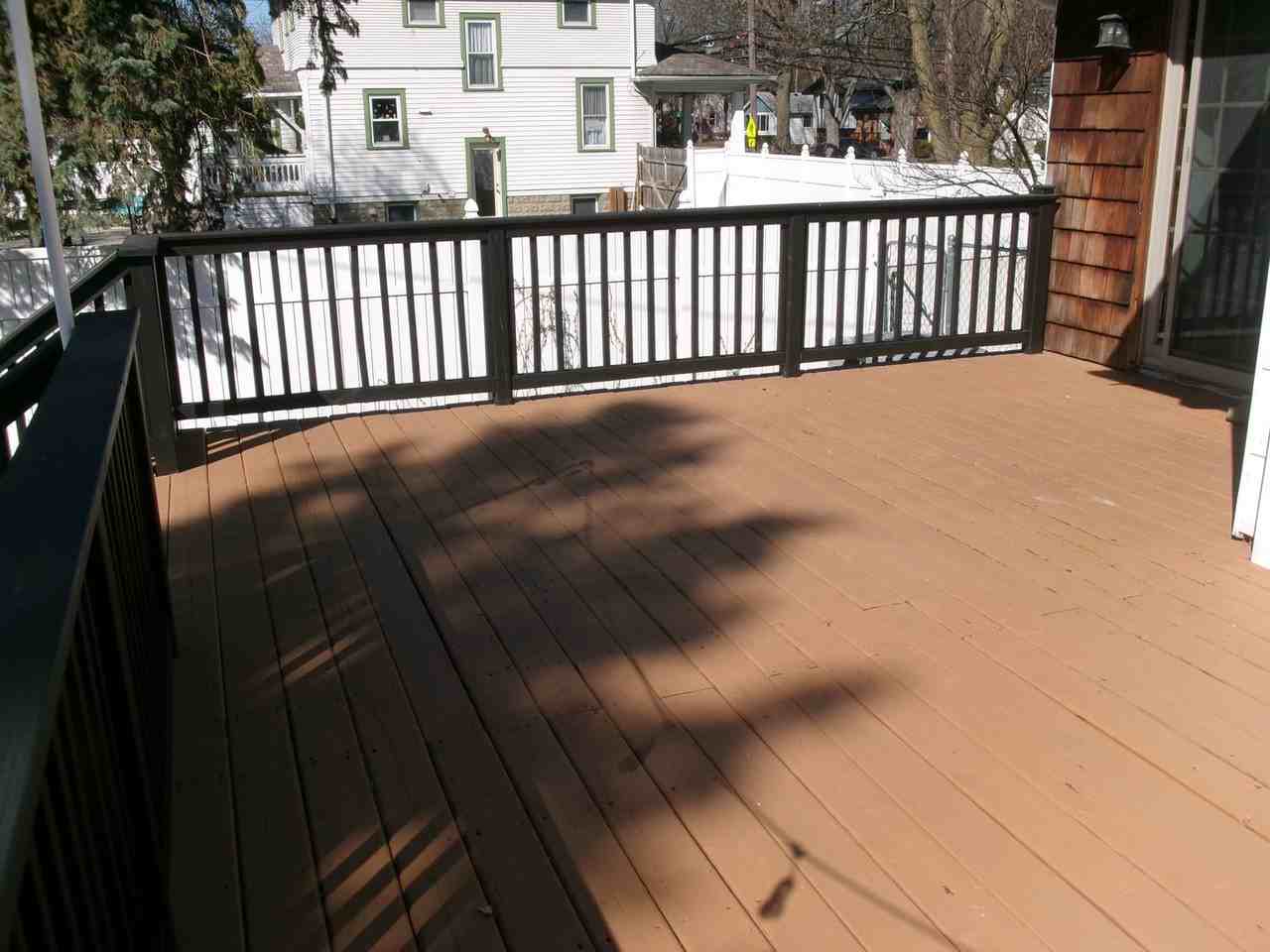 155 Broadacre Ave - Photo 3 of 34