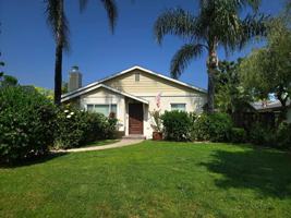 featured image of 906 N Parish Pl