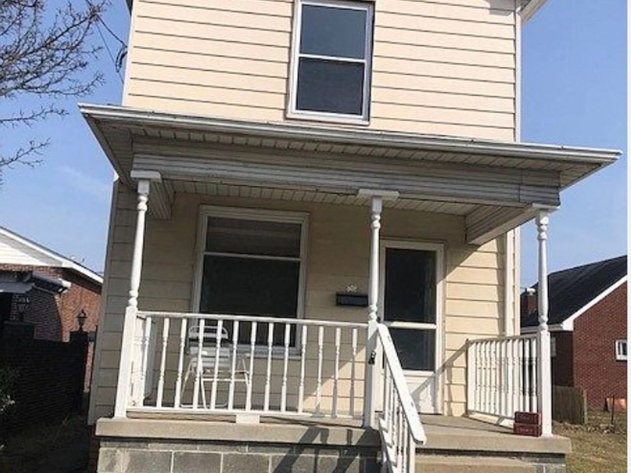 808 N 4th St - Photo 2 of 5