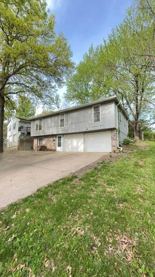 3942 N Denver Ave - Photo 2 of 33