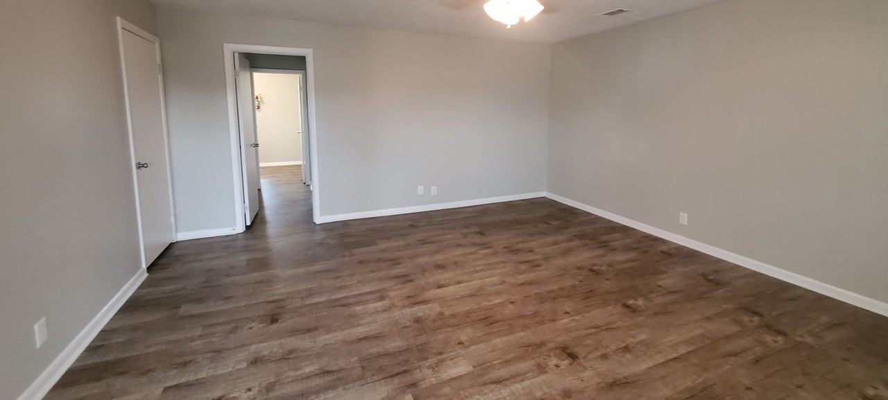 Rand Apartment Homes in Jefferson City - Photo 2 of 8