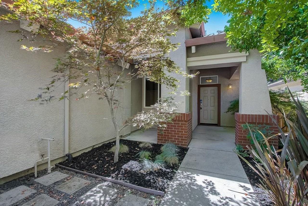 3372 Verdeca Way - Photo 3 of 28