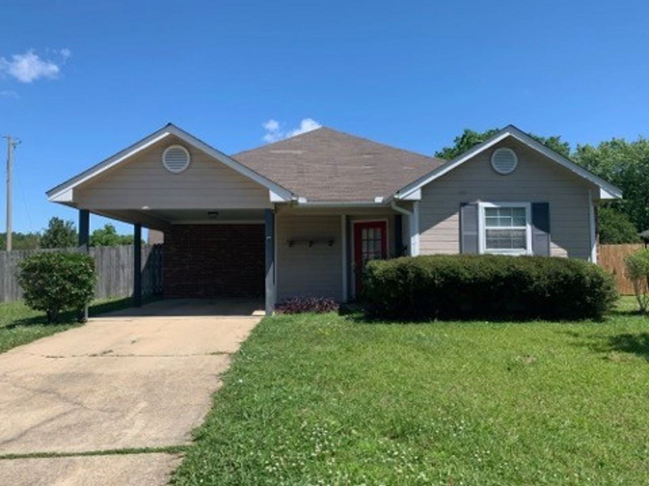 206 Meadow Lark Dr - Photo 2 of 9