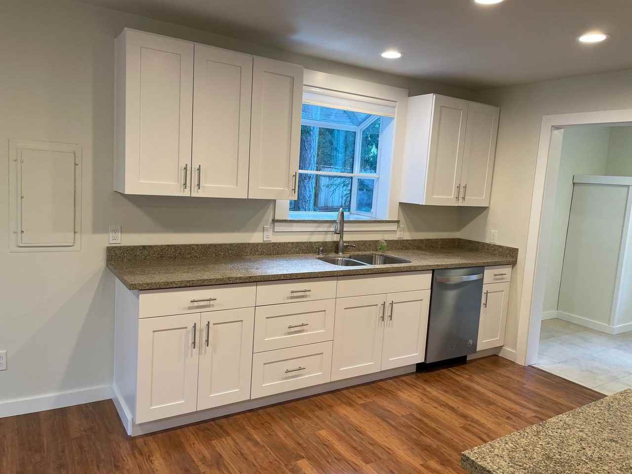 3920 Saratoga Rd - Photo 7 of 26