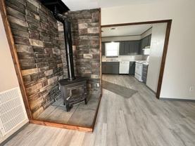 1706 Surrey Pl - Photo 1 of 1