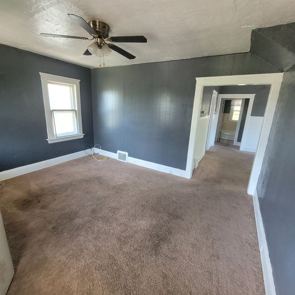 13611 Beachwood Ave. - Photo 2 of 12