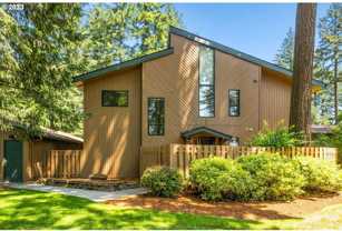 3234 Se 153rd Ave - Photo 1 of 1