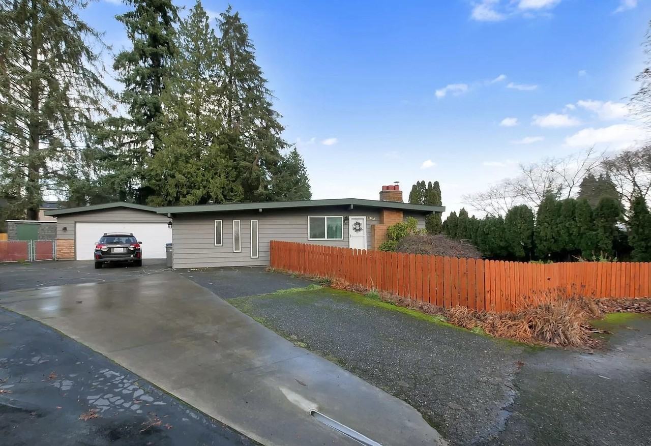 17022 Jeryl Ann Pl #NA - Photo 2 of 21