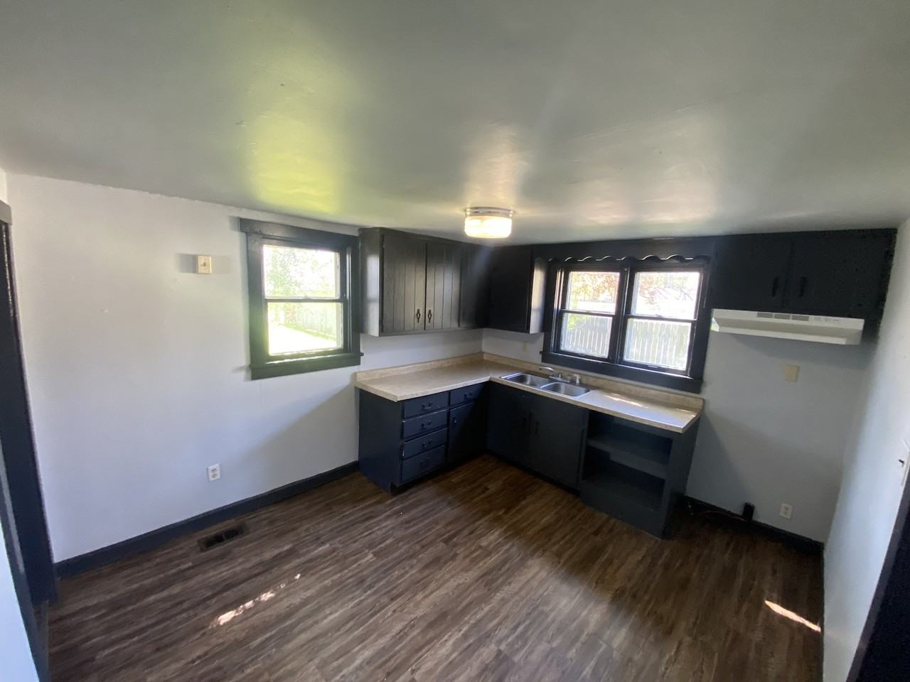 219 Edwards Street #NA - Photo 6 of 16