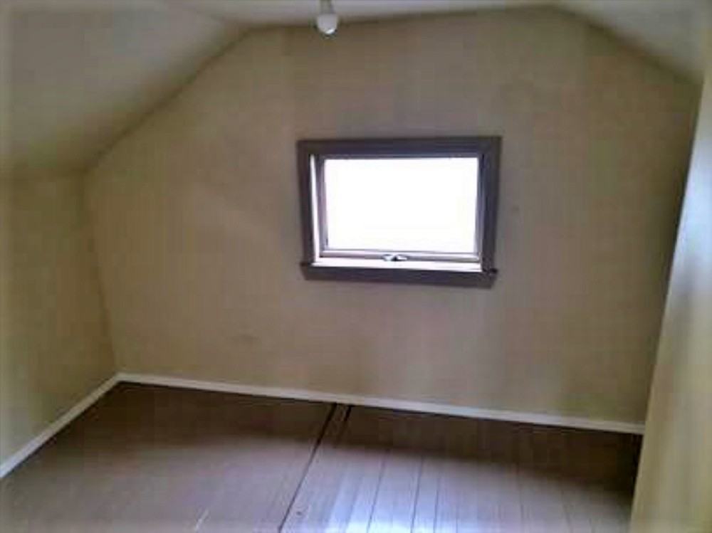 551 Milkyway St S #NA - Photo 6 of 10