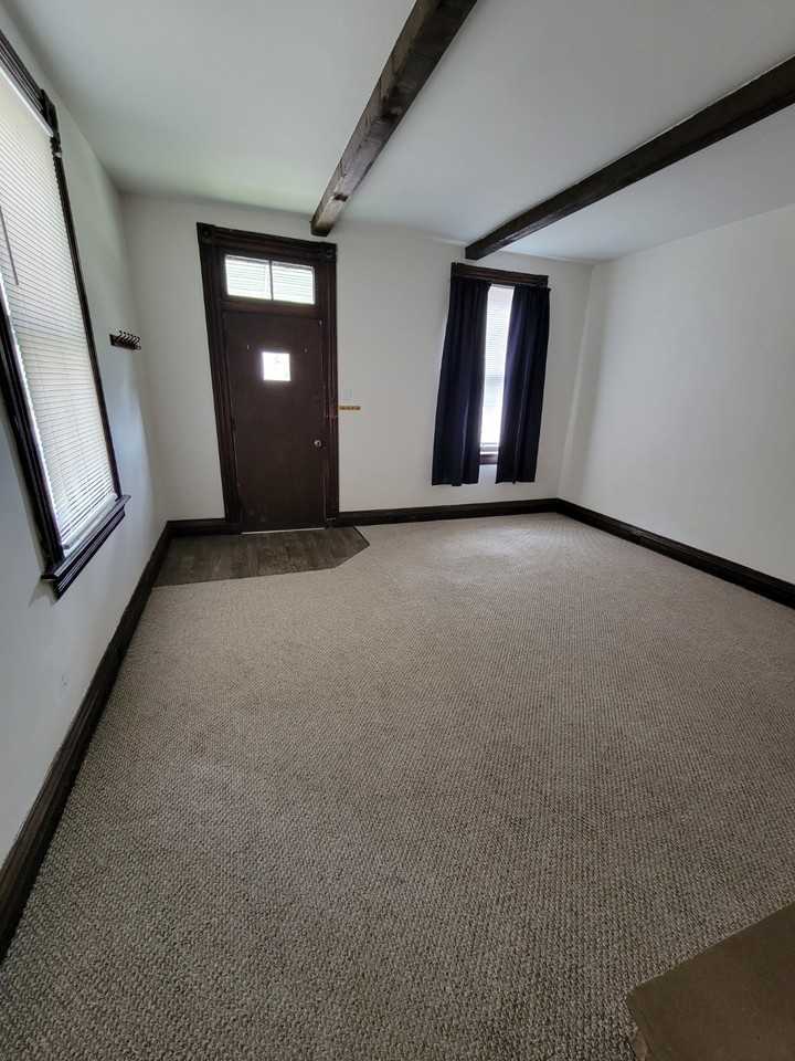 14 Boone St, Bromley, KY 41016 1 bedroom House Rental Zumper