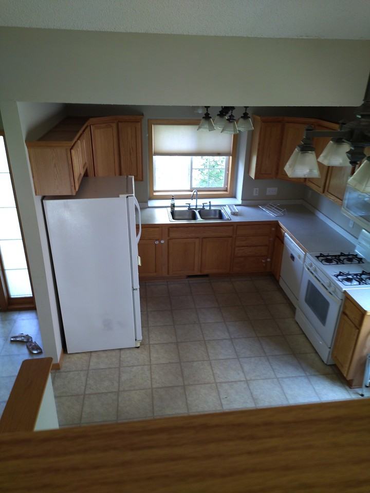 464 Brookhaven Dr #NA - Photo 2 of 7