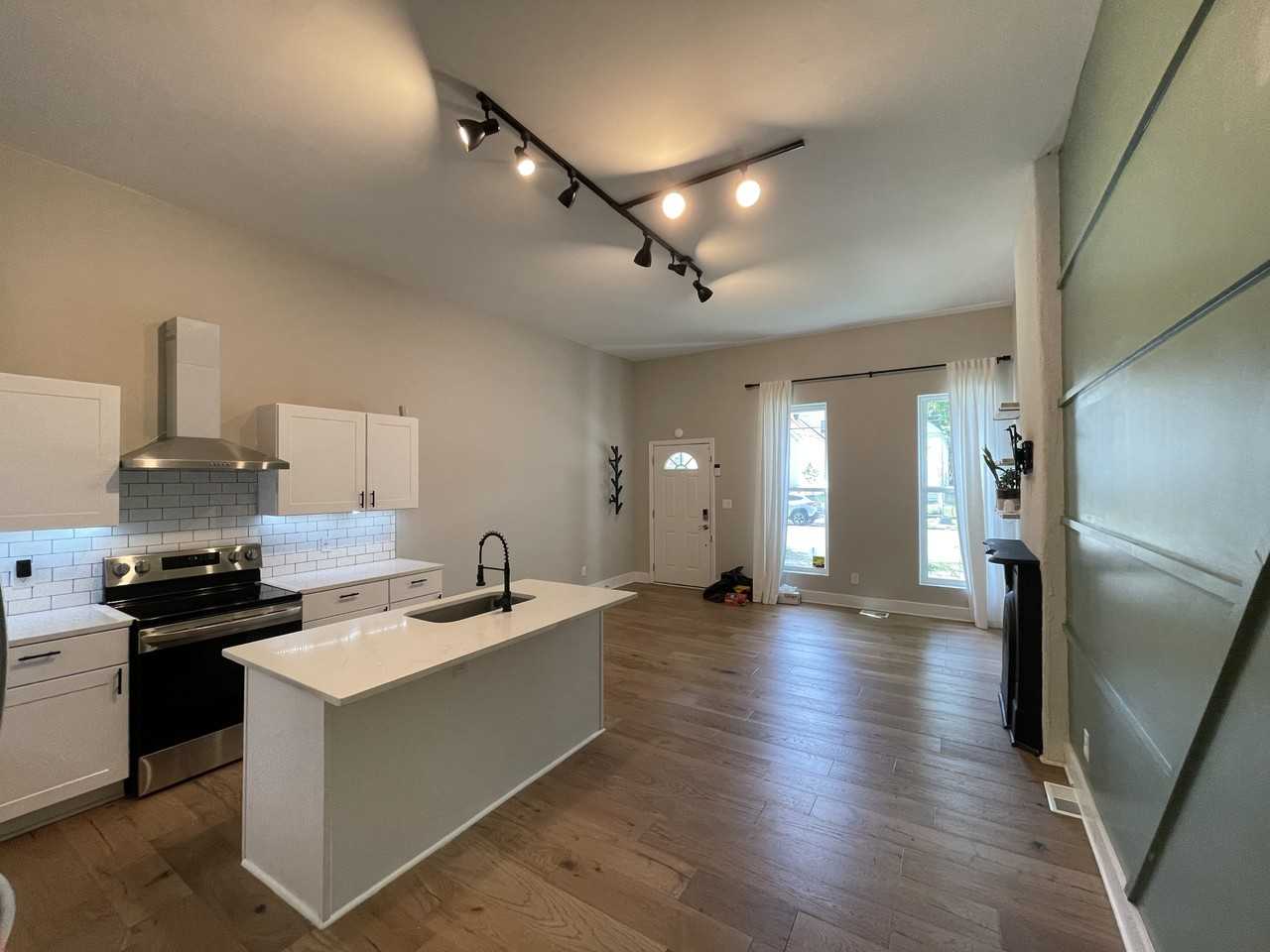 709 E Kentucky St #NA - Photo 3 of 14