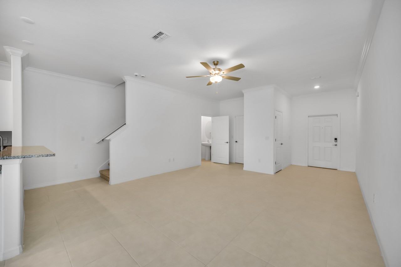 30756 Veridian Way #30756 - Photo 5 of 24