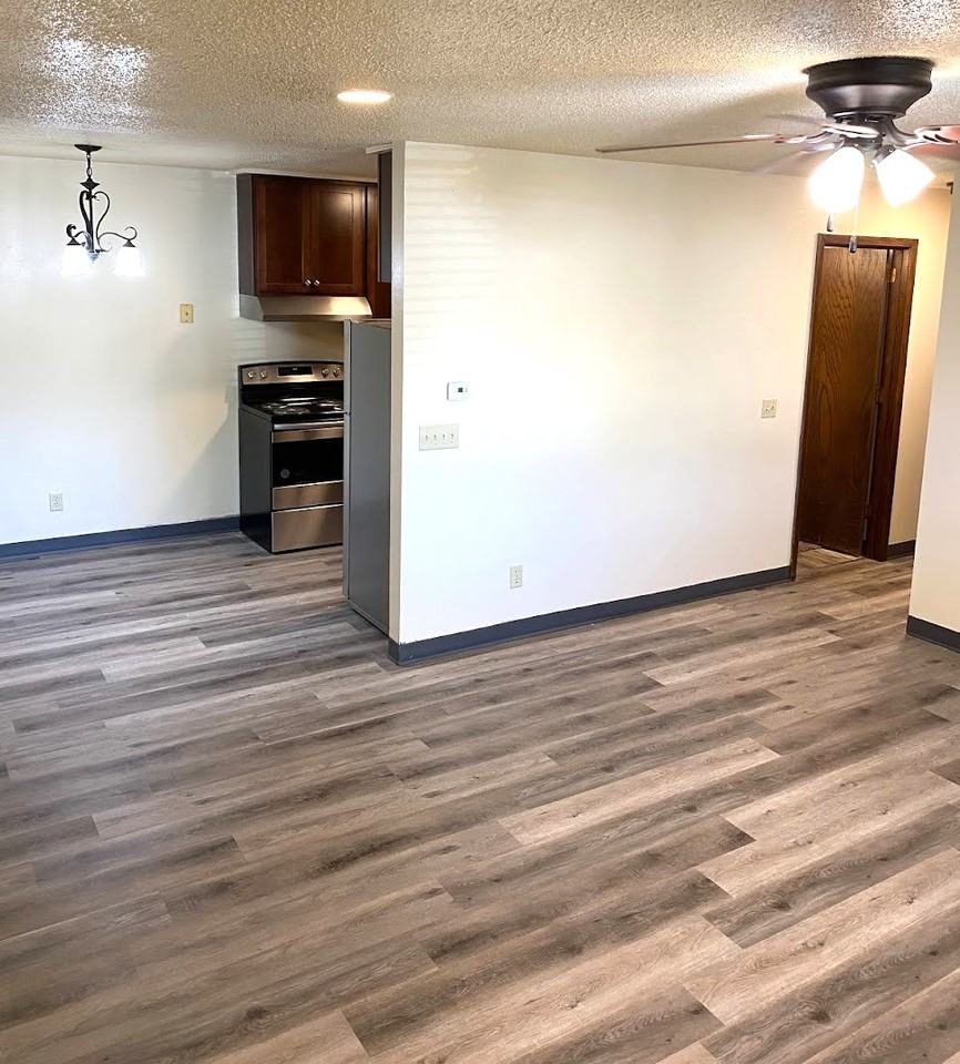 22 1st St Nw #5 - Photo 3 of 8