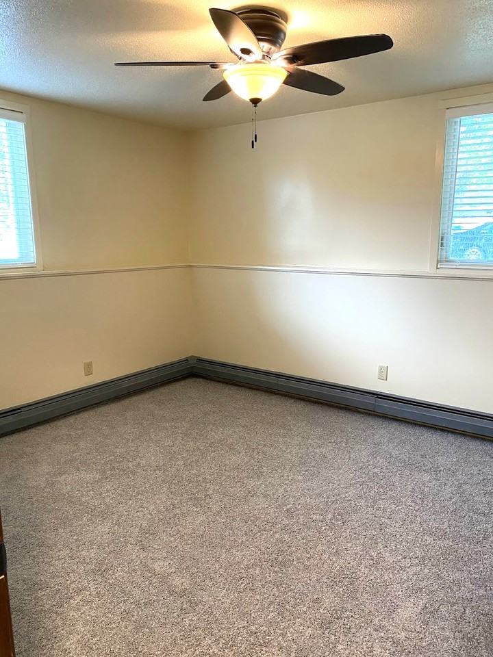 22 1st St Nw #5 - Photo 6 of 8