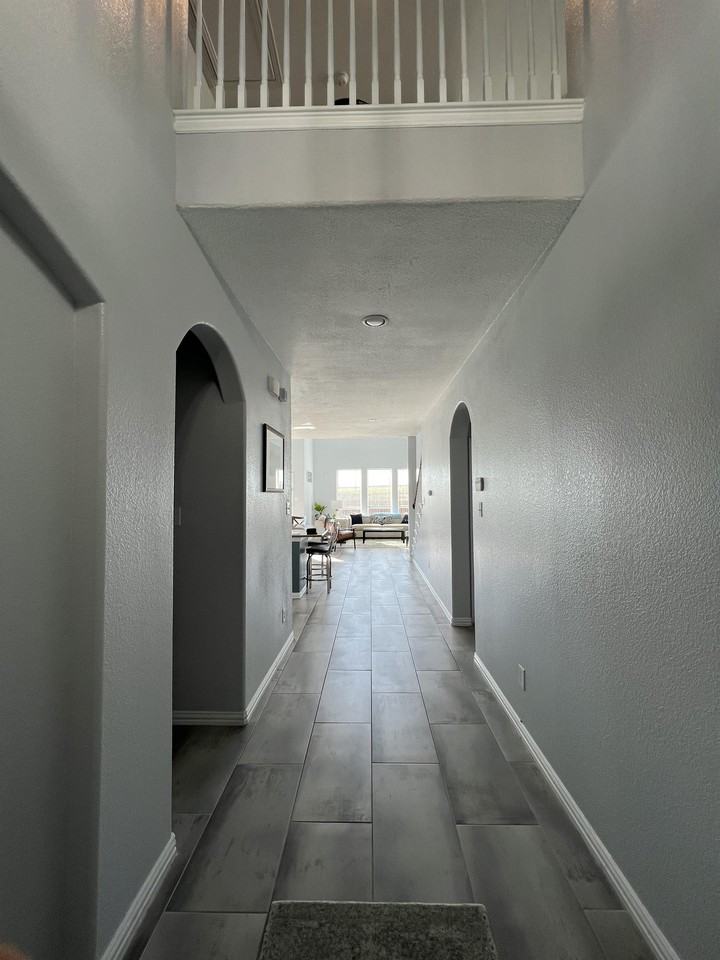 200 Hot Spring Vly #1 - Photo 3 of 26