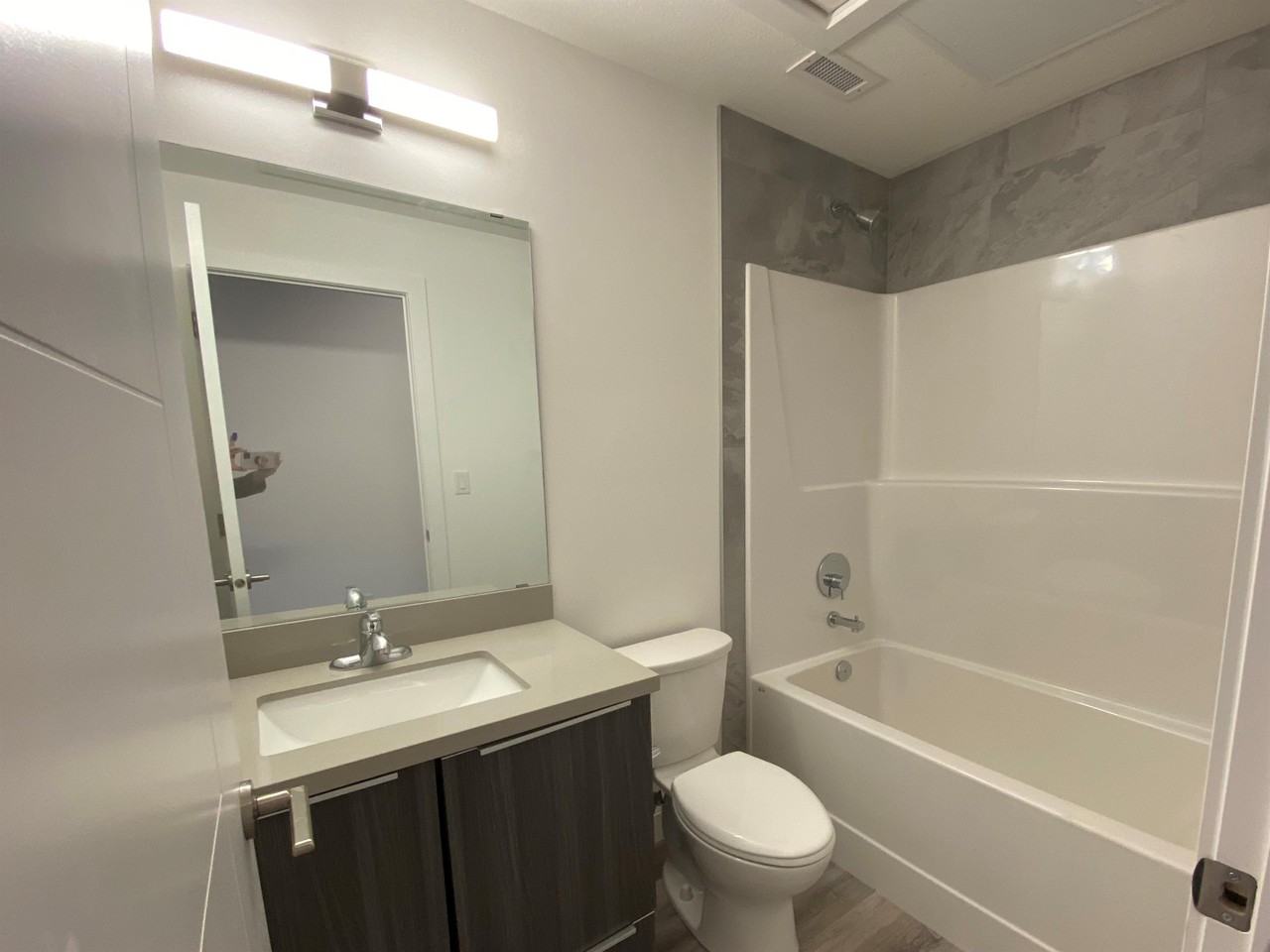 205 - Photo 6 of 19