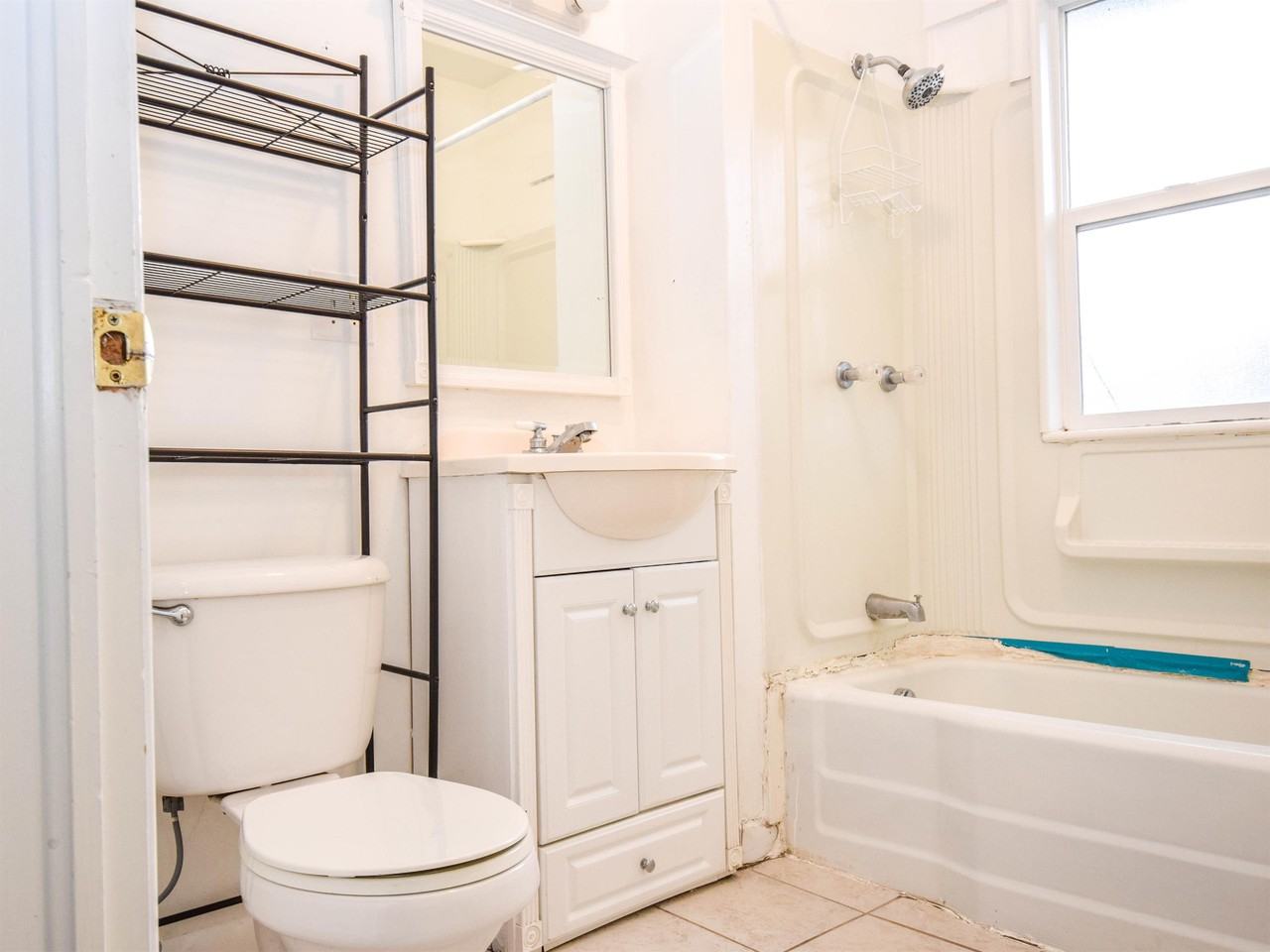 632 E 600 N #1 - Photo 6 of 9