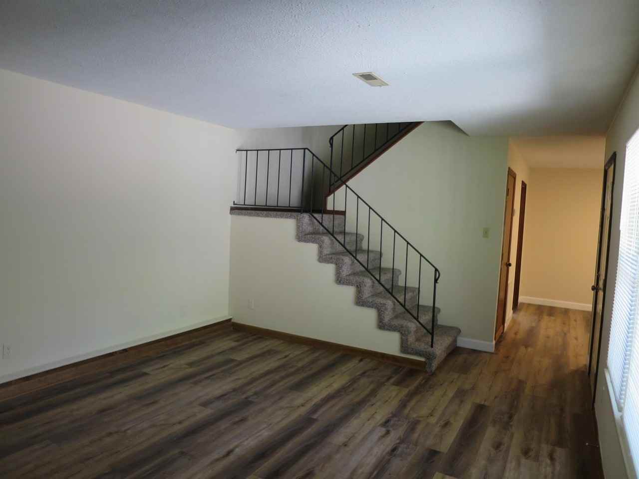 9004 Creekside Ln #C - Photo 7 of 17