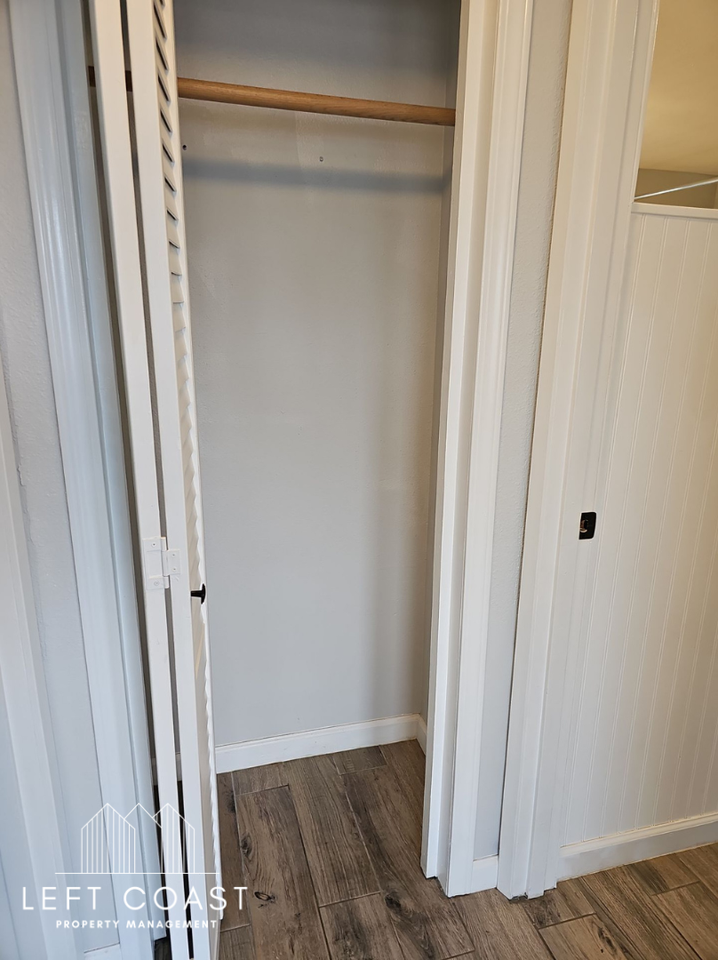 2322 Nw Inlet Ave #1 - Photo 6 of 23