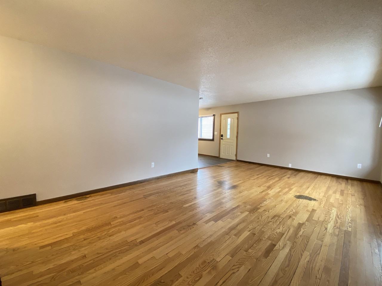 4004 5th Pl Nw #1 - Photo 5 of 15