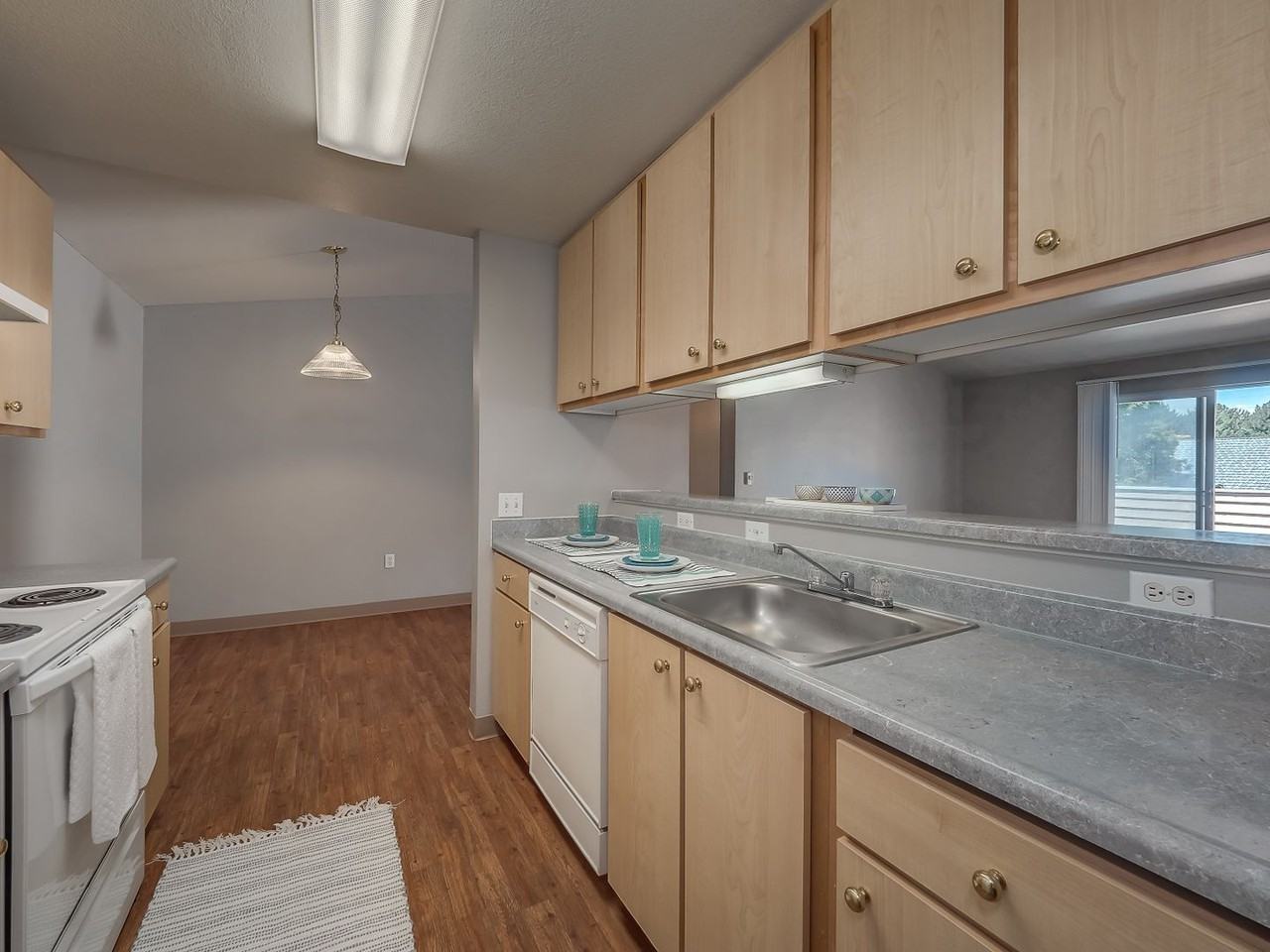 16916 Se Powell Blvd #3 - Photo 7 of 12