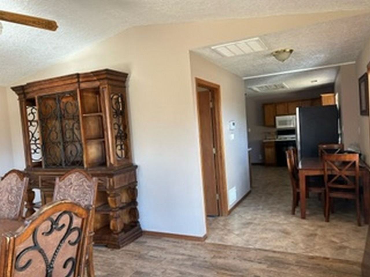 408 S 13th St - Photo 5 of 49