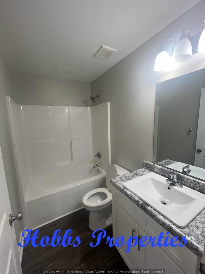 1402 Hayden St #1 - Photo 6 of 24