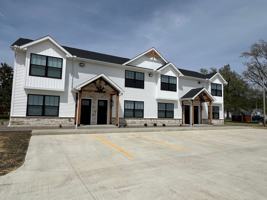 featured image of 201 W Lee St