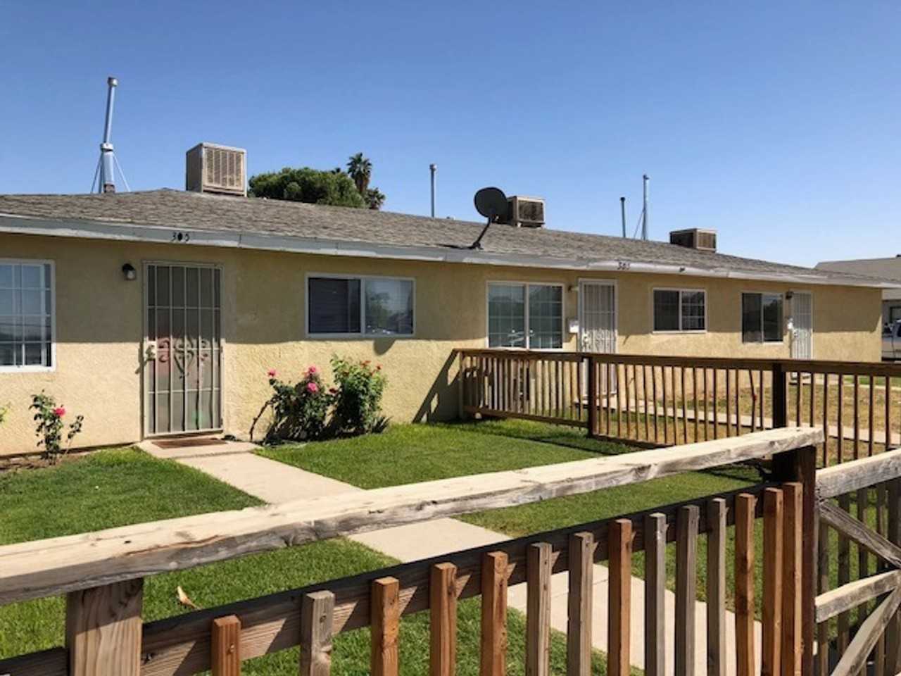 Beale Ave Beale Ave, Bakersfield, CA 93305 Apartment for Rent