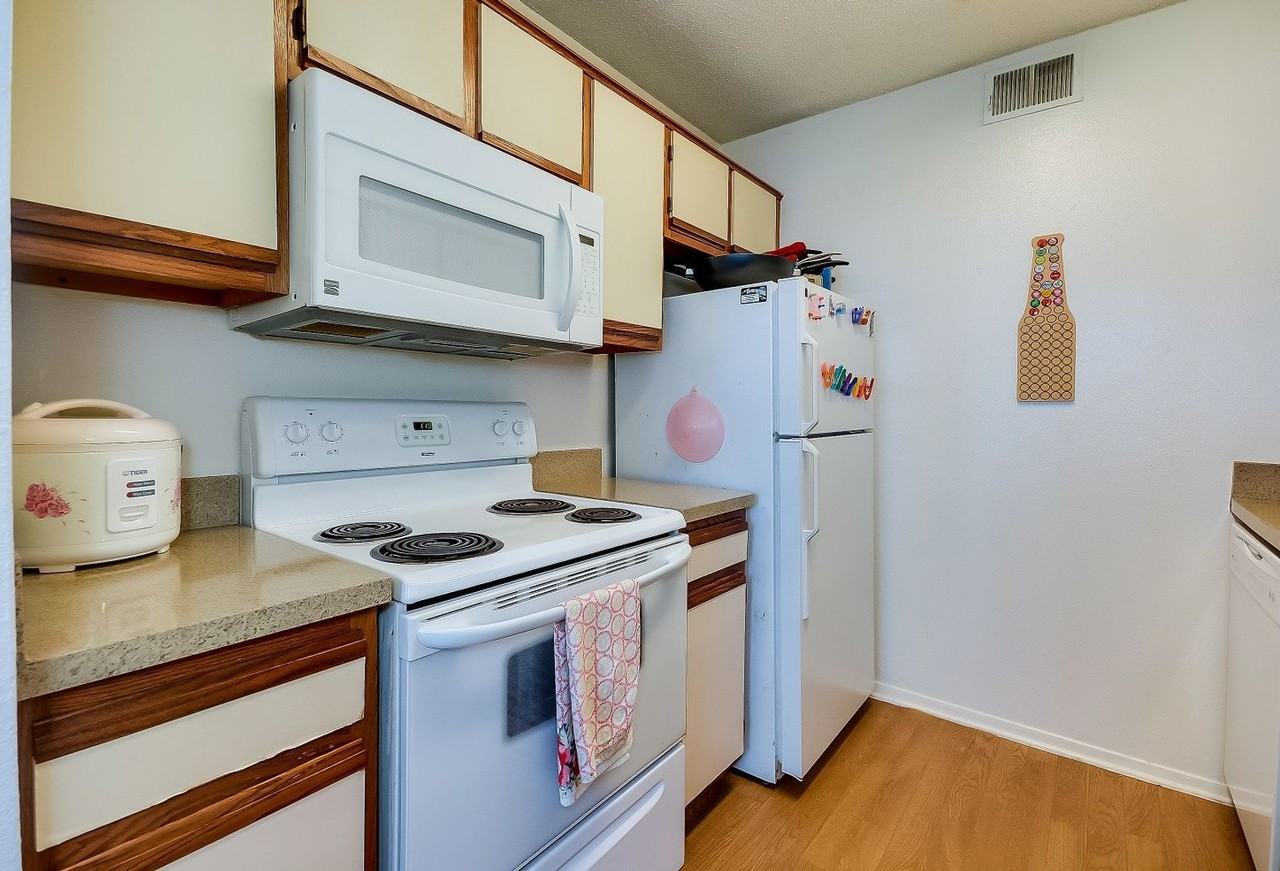 218 N Texas Blvd - Photo 7 of 22