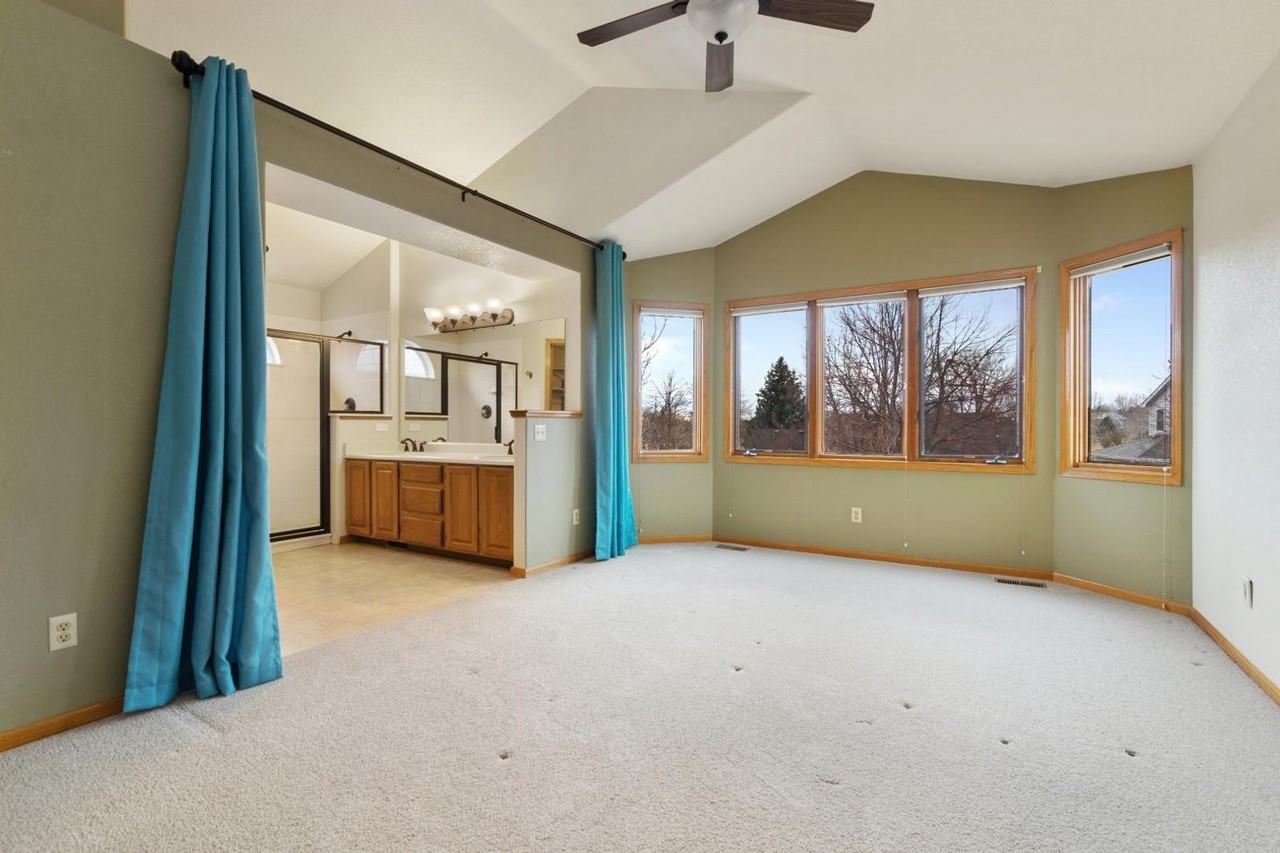 4345 Westbrooke Dr - Photo 4 of 22